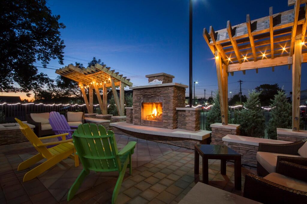 Staybridge Amherst/UB Patio