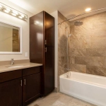 1050-APT2-4-Bath1