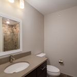 618-DEL-APT-201-5-Bathroom