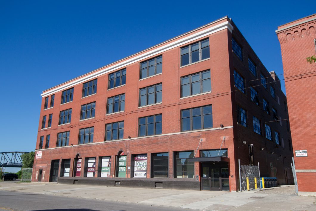 960 Busti Avenue, Industrial Space for Lease