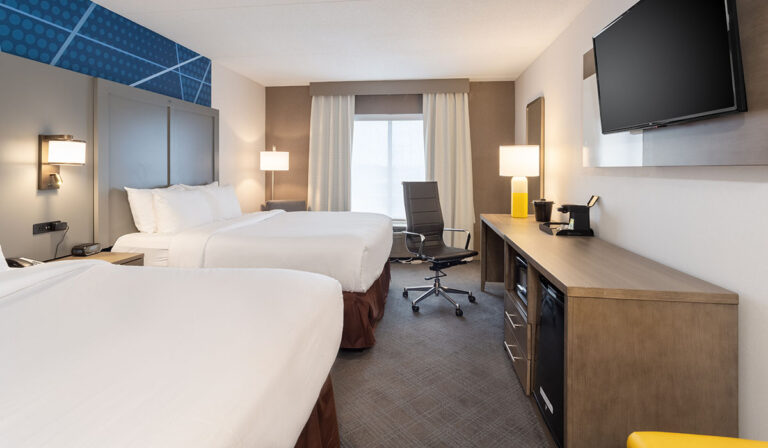 COMF 2 Queens 768x448