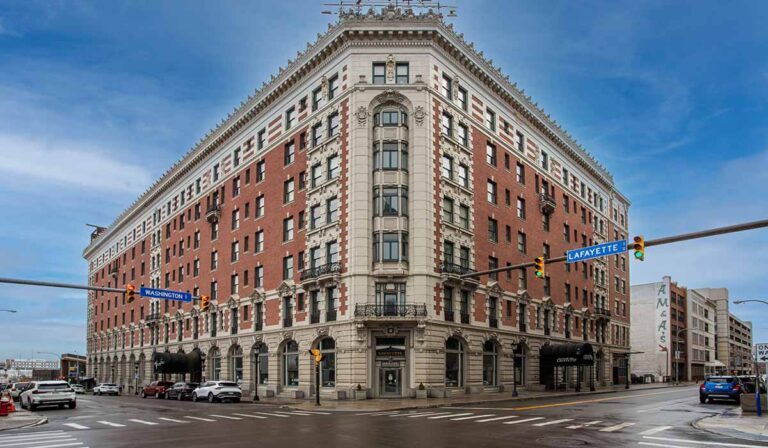 Lafayette 10 768x448