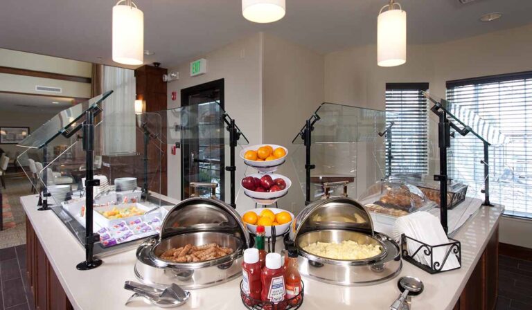 STAY AM Breakfast2 768x448