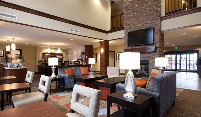 STAY AM Grand Room 768x448