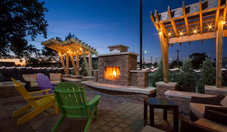 STAY AM 15 Patio Night 2 768x448