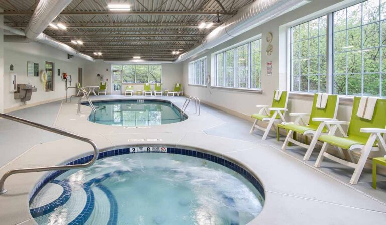 Wingate Indoor Pool 768x448