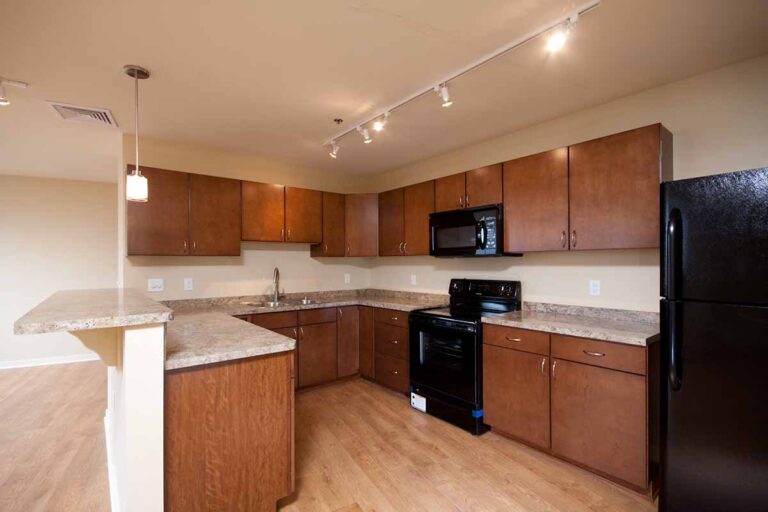 10 Symphony Circle Apartments