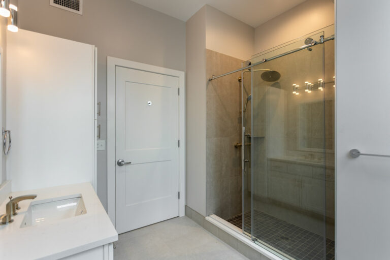 1115 Main St APT3 7 768x512