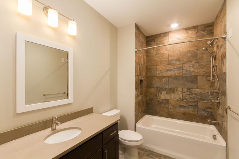 81 Tussing Apartments