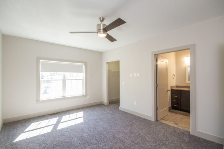 81 Tussing Apartments