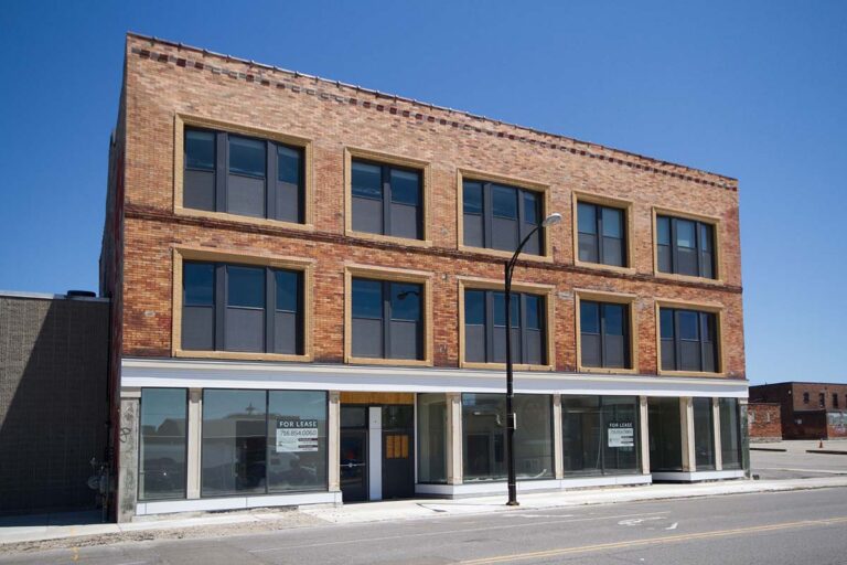 192 Seneca St Apartments