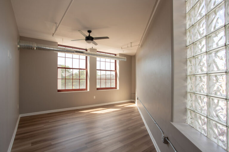 207 W Huron 2 768x512