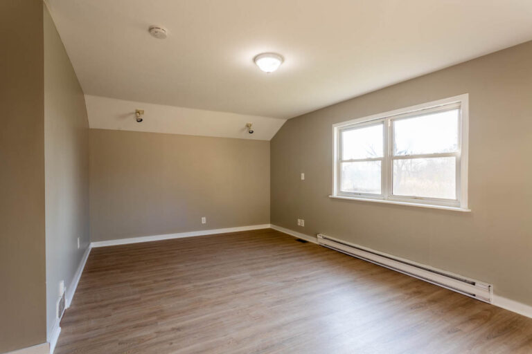 3842 North Buffalo St