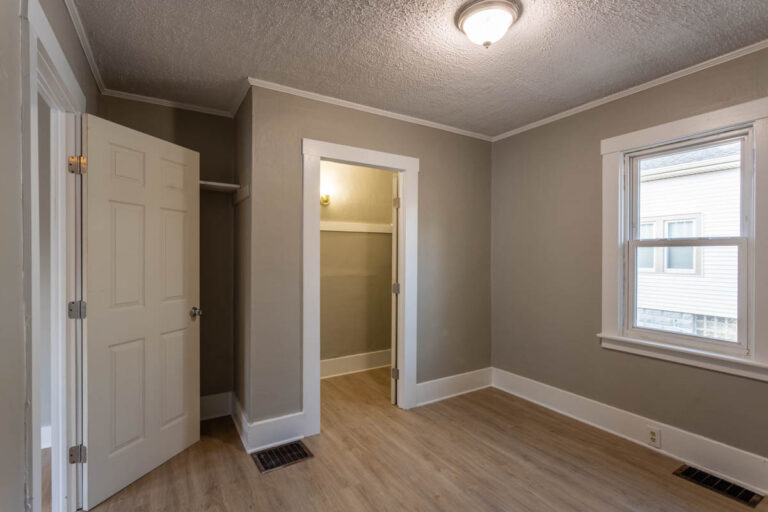 3842 North Buffalo St