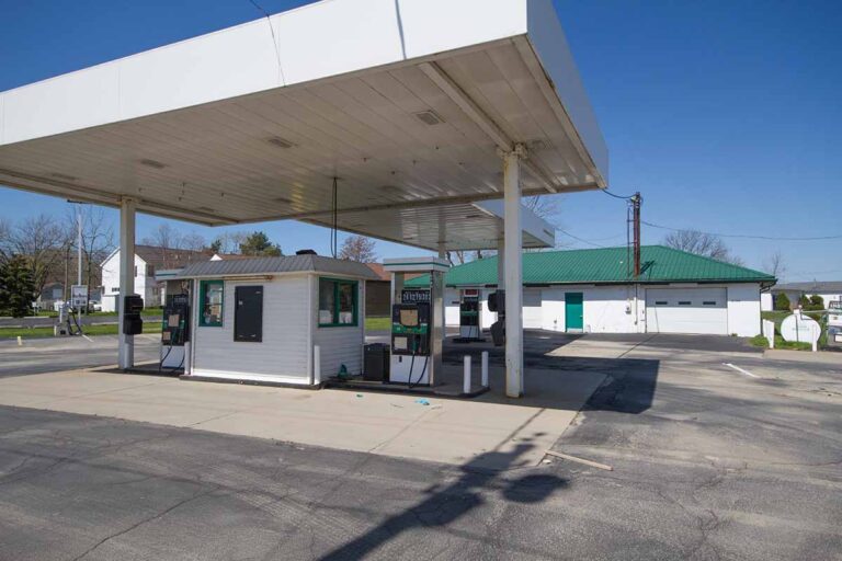 4100 St Francis Exterior 768x512