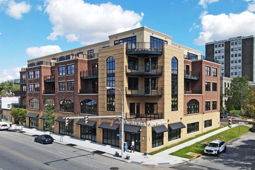 451 Elmwood - Buffalo, NY