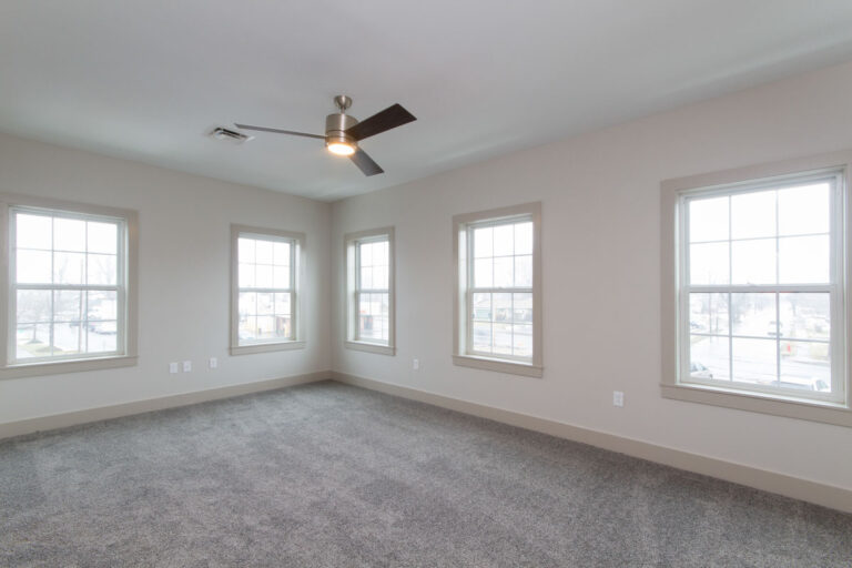 618 DEL APT 202 5 Master Bed 768x512