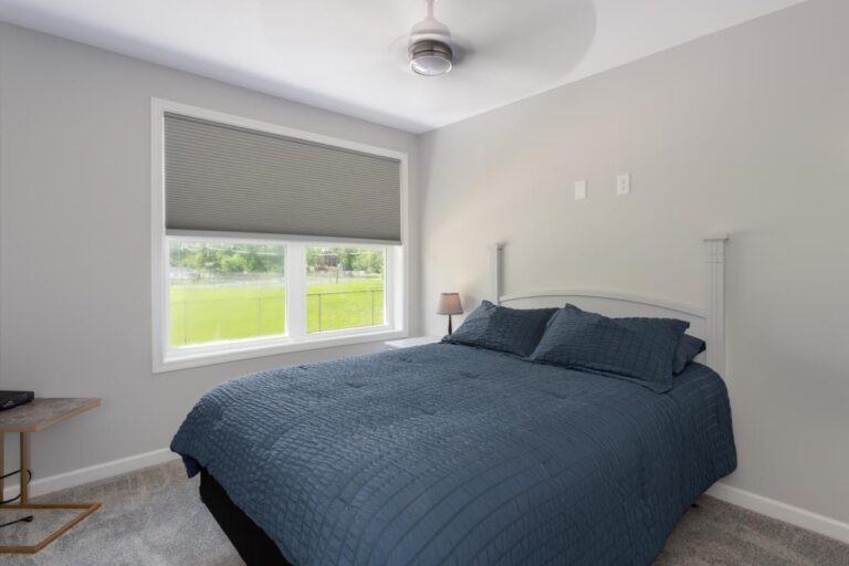 Lakeside Oasis - Bedroom Lakeside Oasis - Bedroom