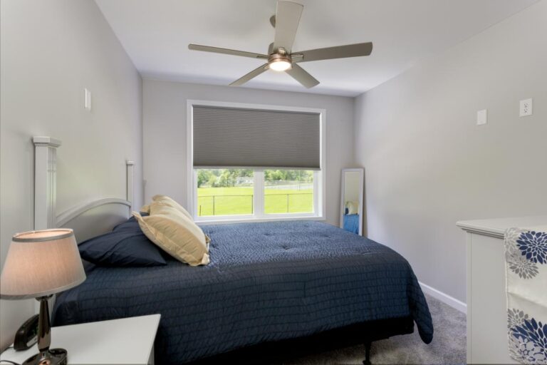 Lakeside Oasis - Bedroom Lakeside Oasis - Bedroom