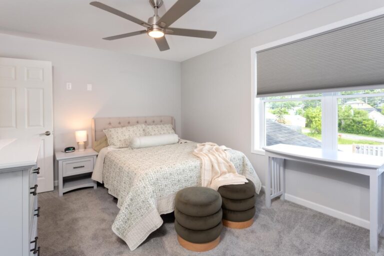 Lakeside Oasis - Master Bedroom Lakeside Oasis - Master Bedroom