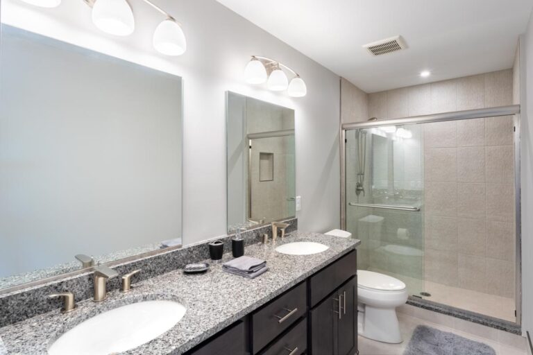 Lakeside Oasis - Master Bathroom Lakeside Oasis - Master Bathroom