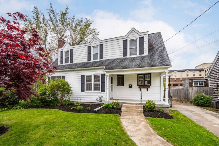 37 Linwood Ave, Williamsville 37 Linwood Ave, Williamsville