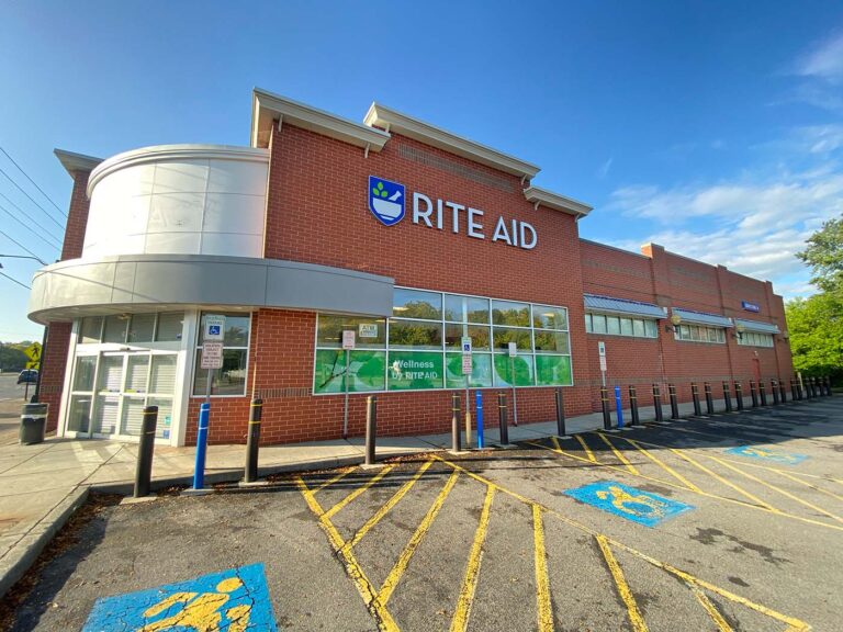 3924 Harlem Ext 2 768x576