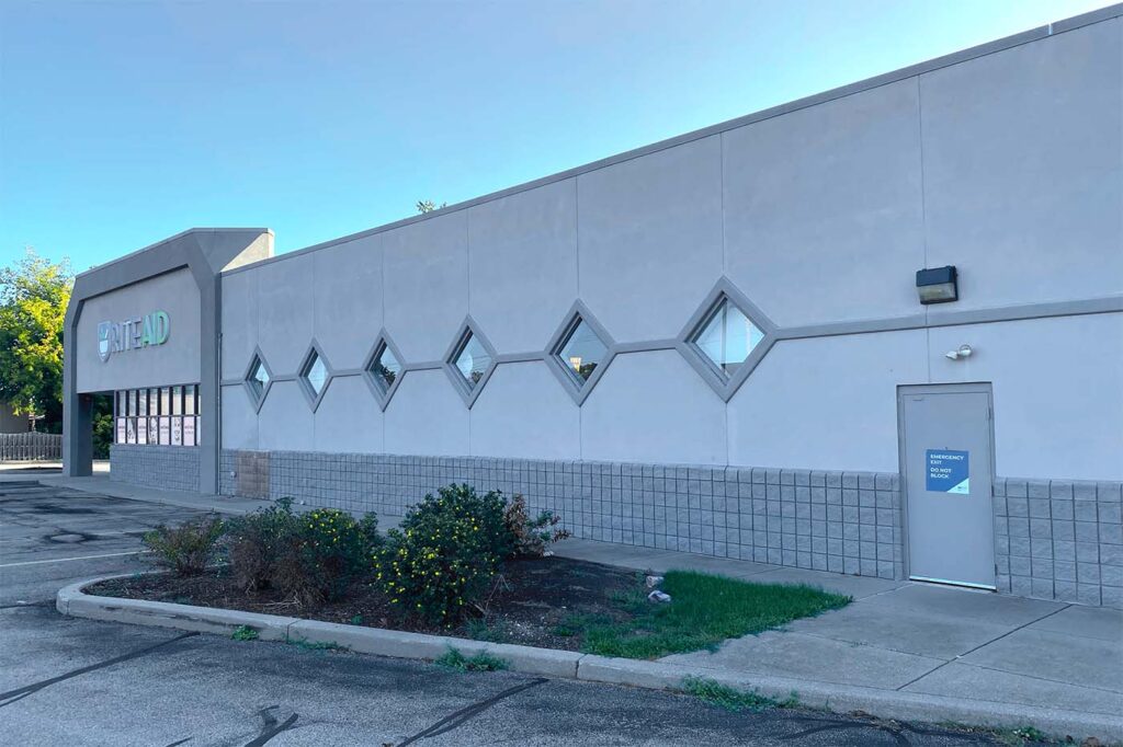 419 N Division Ext 4 1 1024x682