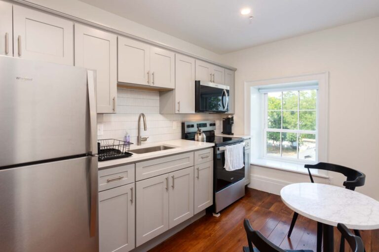 FRON Nightengale 1 768x512