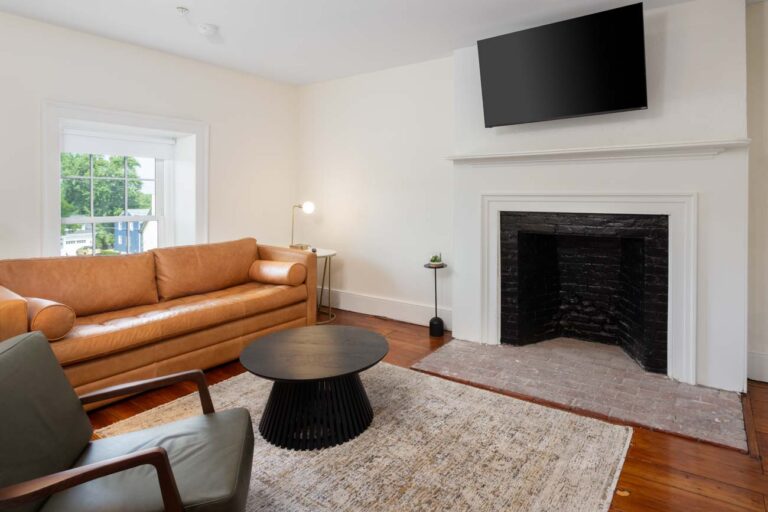 FRON Nightengale 3C 768x512